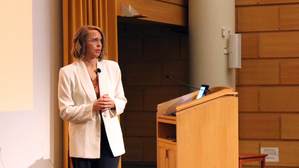 Melanie Lindahl delivers a keynote address at Digital Collegium's 2026 Minnesota Regional Conference
