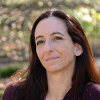 Professional headshot: Rachel Underhill